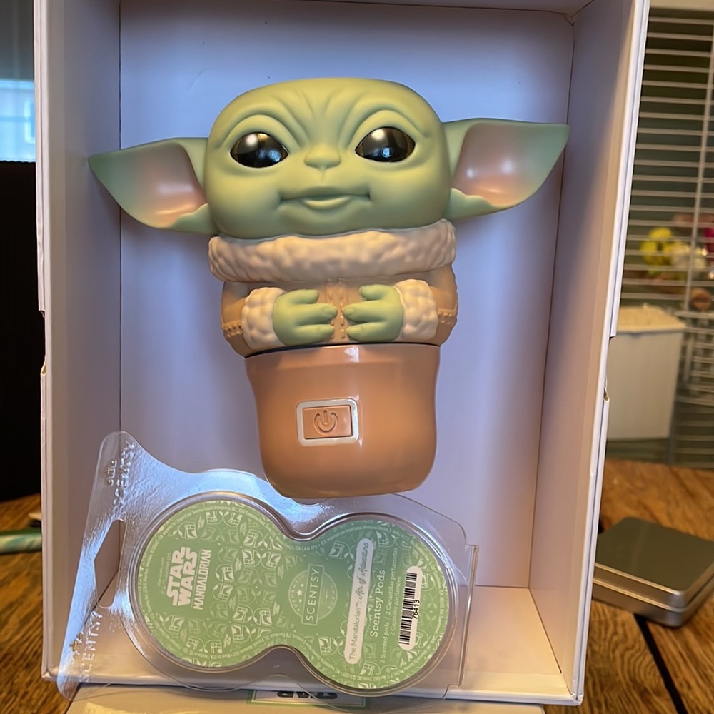 Scentsy The Child wall fan